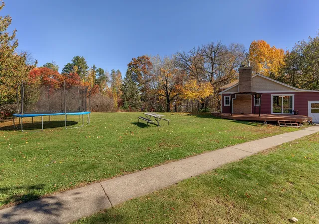 Photo 3 of Single family home for sale at 20335 County Rd 1, Emily, MN 56447 | MLS# 7161683 | Listing updated on 2026-10-22