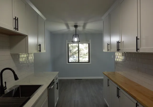 Photo 3 of Single family home for sale at 1163 Timbershore Ln, Saint Paul, MN 55123 | MLS# 7161684 | Listing updated on 2026-10-22