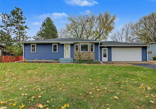 Photo 3 of Single family home for sale at 614 N 3rd Street, New Richmond, WI 54017 | MLS# 7161732 | Listing updated on 2026-10-29