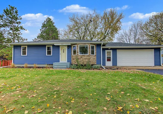 Photo 3 of Single family home for sale at 614 N 3rd Street, New Richmond, WI 54017 | MLS# 7161732 | Listing updated on 2026-10-29