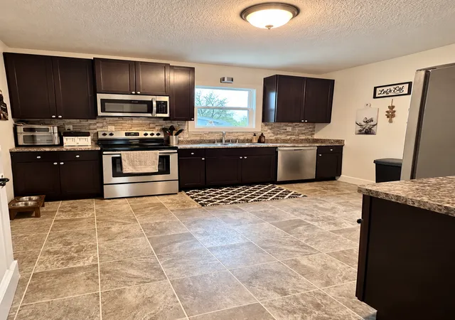Photo 3 of Single family home for sale at 610 Main St, Clearwater, MN 55320 | MLS# 7161762 | Listing updated on 2026-10-22