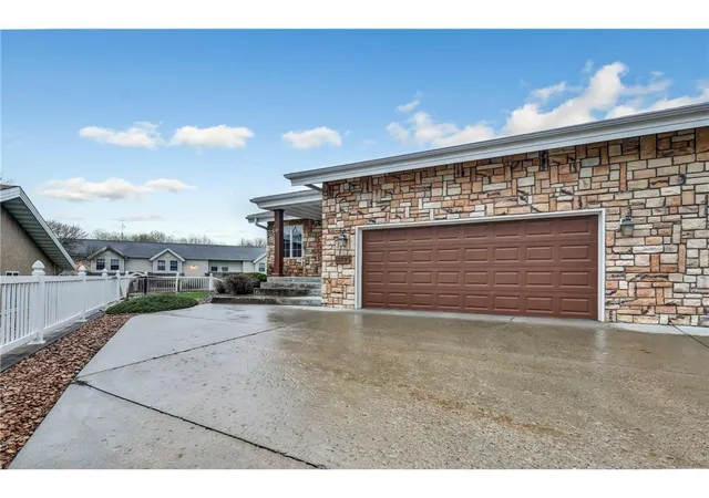 Photo 1 of Single family home for sale at 549 Brook Ln, Saint Cloud, MN 56301 | MLS# 7161764 | Listing updated on 2026-10-21