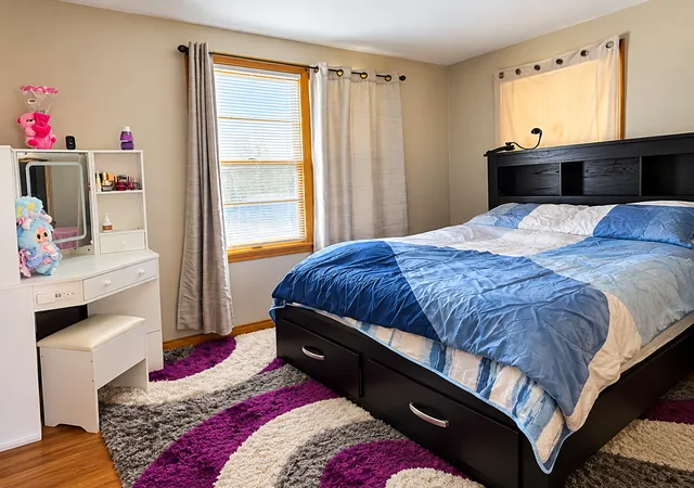 Photo 4 of Single family home for sale at 1796 Hawthorne Ave E, Saint Paul, MN 55119 | MLS# 7161780 | Listing updated on 2026-10-23