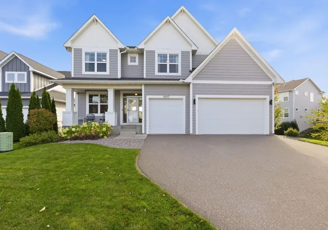 Photo 1 of Single family home for sale at 11117 41st Street Cir N, Lake Elmo, MN 55042 | MLS# 7161790 | Listing updated on 2026-10-20