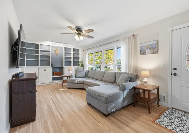 Photo 3 of Single family home for sale at 10525 Rhode Is Ave N, Minneapolis, MN 55445 | MLS# 7161803 | Listing updated on 2026-10-22