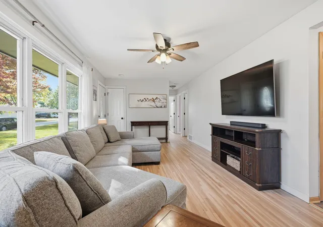 Photo 4 of Single family home for sale at 10525 Rhode Is Ave N, Minneapolis, MN 55445 | MLS# 7161803 | Listing updated on 2026-10-22