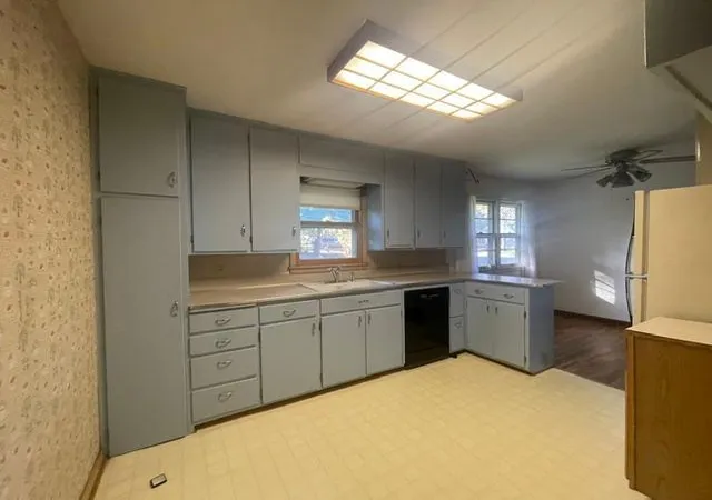 Photo 3 of Single family home for sale at 217 Orchard St N, Northfield, MN 55057 | MLS# 7161825 | Listing updated on 2026-10-19