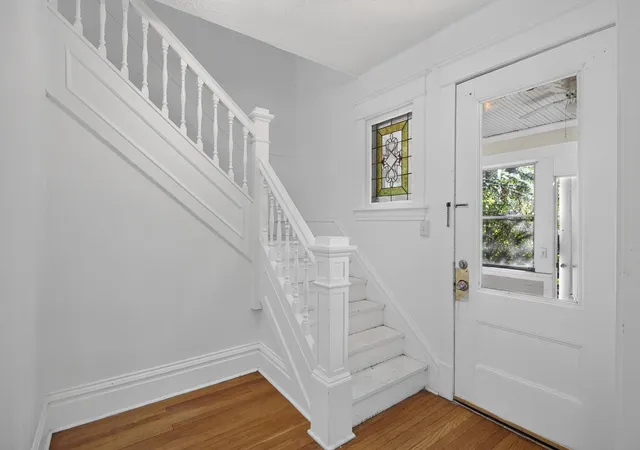 Photo 4 of Single family home for sale at 1571 7th Street E, Saint Paul, MN 55106 | MLS# 7161842 | Listing updated on 2026-10-19