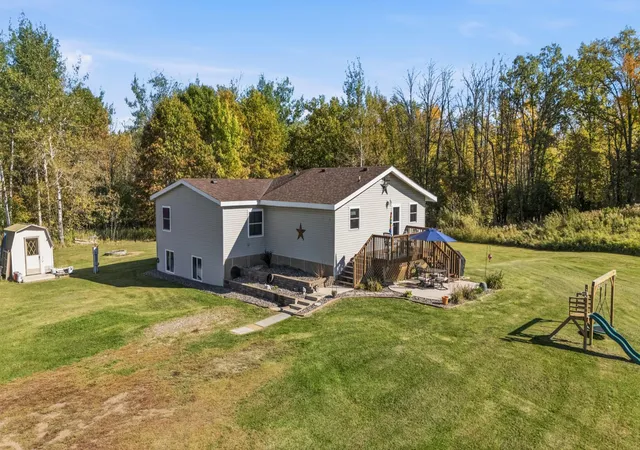 Photo 2 of Single family home for sale at 5295 Brunswick Rd, Braham, MN 55006 | MLS# 7161850 | Listing updated on 2026-10-21