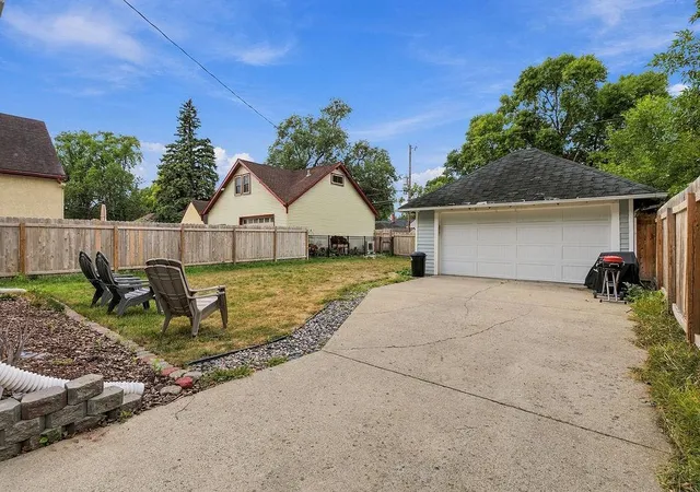 Photo 2 of Single family home for sale at 1238 4th Street N, Fargo, ND 58102 | MLS# 7161858 | Listing updated on 2026-10-21