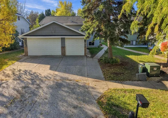 Photo 1 of Sale Pending at 1528 34 1/2 Ave S, Fargo, ND 58104 | MLS# 7161863 | Listing updated on 2026-10-23