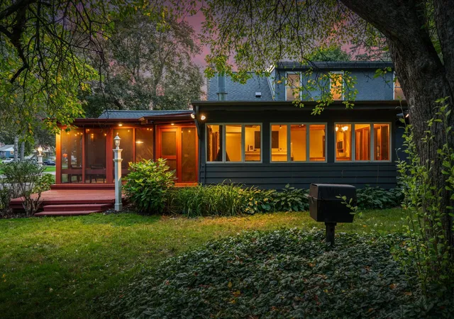 Photo 3 of Single family home for sale at 615 Utah Ave S, Minneapolis, MN 55426 | MLS# 7161866 | Listing updated on 2026-10-23