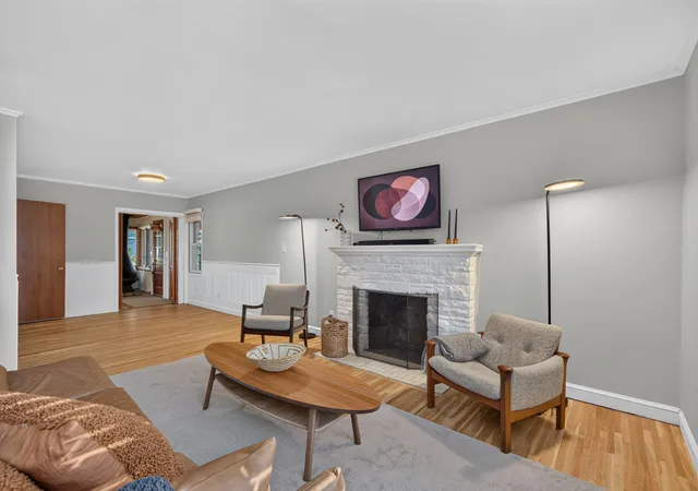 Photo 4 of Single family home for sale at 615 Utah Ave S, Minneapolis, MN 55426 | MLS# 7161866 | Listing updated on 2026-10-23