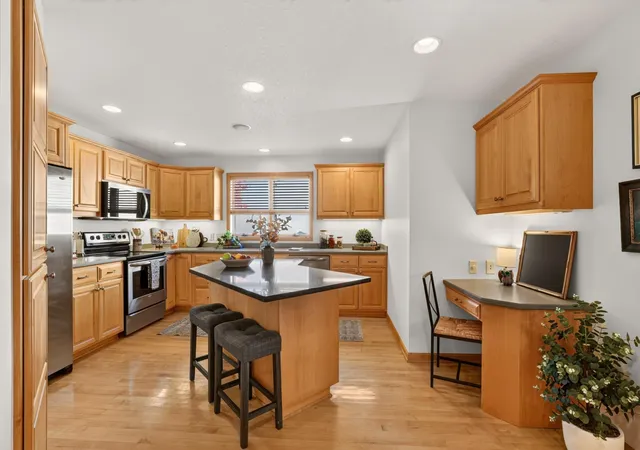 Photo 3 of Single family home for sale at 2544 Superior Ln Nw, Rochester, MN 55901 | MLS# 7161879 | Listing updated on 2026-10-23
