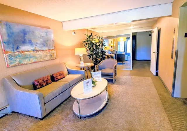 Photo 4 of Condo for sale at 215 Barry Ave S #120, Wayzata, MN 55391 | MLS# 7161881 | Listing updated on 2026-10-26