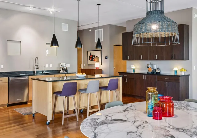 Photo 4 of Condo for sale at 2845 Colfax Ave S #W301, Minneapolis, MN 55408 | MLS# 7161883 | Listing updated on 2026-10-22