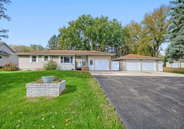 Photo 1 of Single family home for sale at 24109 Hogan Ave, Hampton, MN 55031 | MLS# 7161886 | Listing updated on 2026-10-23