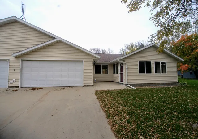 Single family home for sale at 699 Osage St E, Osakis, MN 56360 | MLS# 7161888