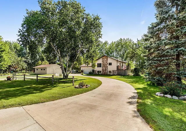 Photo 2 of Single family home for sale at 6992 43rd Avenue Se, Saint Cloud, MN 56304 | MLS# 7161898 | Listing updated on 2026-10-20