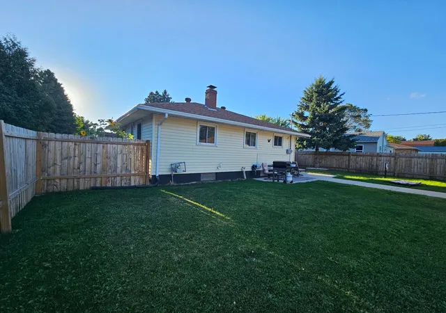 Photo 3 of Single family home for sale at 210 S 2nd Street W, Aurora, MN 55705 | MLS# 7161953 | Listing updated on 2026-10-20