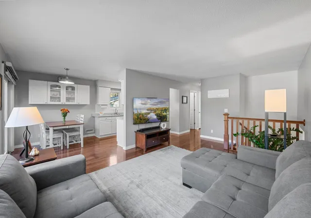 Photo 3 of Single family home for sale at 8308 W 104th Street, Minneapolis, MN 55438 | MLS# 7161974 | Listing updated on 2026-10-28