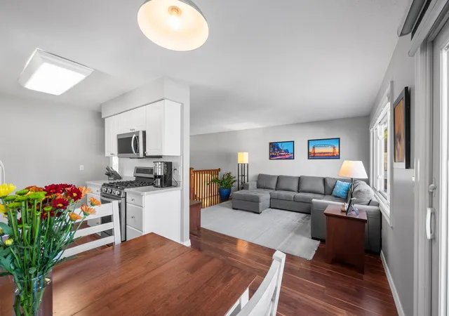 Photo 4 of Single family home for sale at 8308 W 104th Street, Minneapolis, MN 55438 | MLS# 7161974 | Listing updated on 2026-10-28