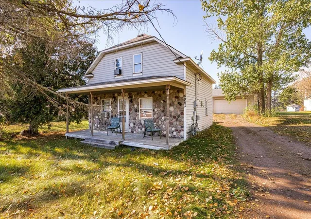 Photo 2 of Single family home for sale at 8953 Market St, Sturgeon Lake, MN 55783 | MLS# 7162041 | Listing updated on 2026-10-20