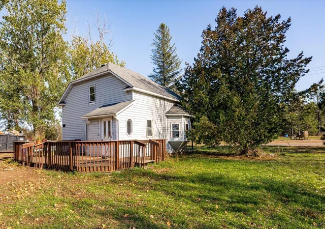 Photo 3 of Single family home for sale at 8953 Market St, Sturgeon Lake, MN 55783 | MLS# 7162041 | Listing updated on 2026-10-20
