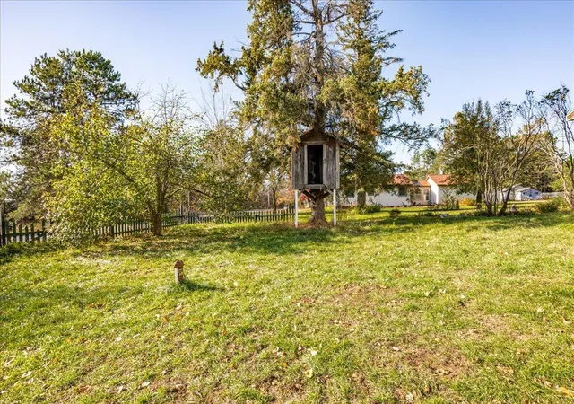 Photo 4 of Single family home for sale at 8953 Market St, Sturgeon Lake, MN 55783 | MLS# 7162041 | Listing updated on 2026-10-20