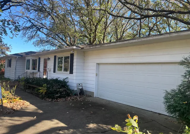 Single family home for sale at 1207 Birch Hl Dr, Albert Lea, MN 56007 | MLS# 7162074