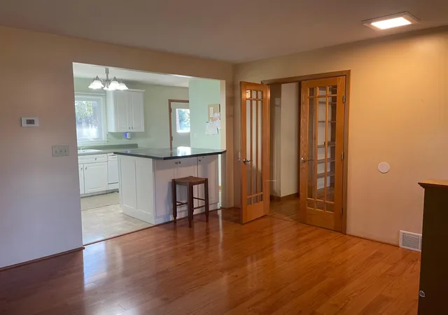 Photo 3 of Single family home for sale at 1207 Birch Hl Dr, Albert Lea, MN 56007 | MLS# 7162074 | Listing updated on 2026-10-21