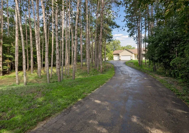 Photo 2 of Single family home for sale at 13185 Is View Dr Nw, Elk River, MN 55330 | MLS# 7162085 | Listing updated on 2026-10-21