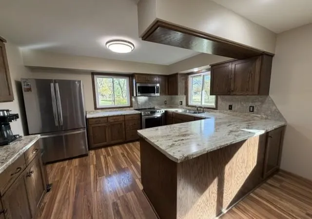 Photo 3 of Single family home for sale at 921 S Meadow Rd, Litchfield, MN 55355 | MLS# 7162119 | Listing updated on 2026-10-20