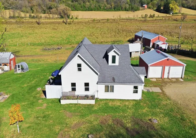 Single family home for sale at 28757 County 5 Blvd, Red Wing, MN 55066 | MLS# 7162164