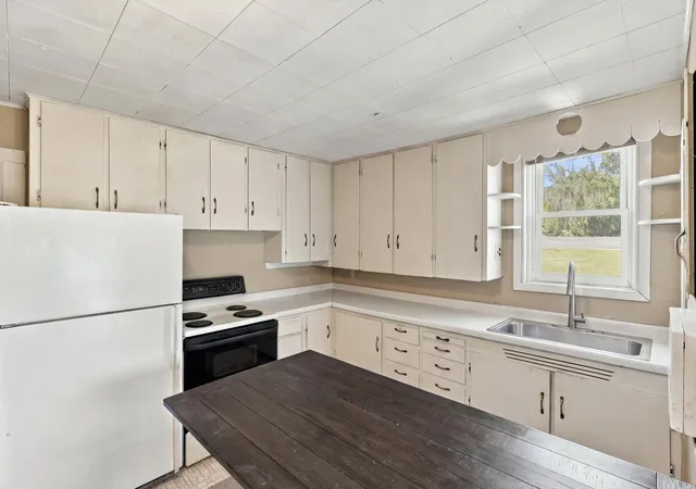 Photo 4 of Single family home for sale at 28757 County 5 Blvd, Red Wing, MN 55066 | MLS# 7162164 | Listing updated on 2026-10-27