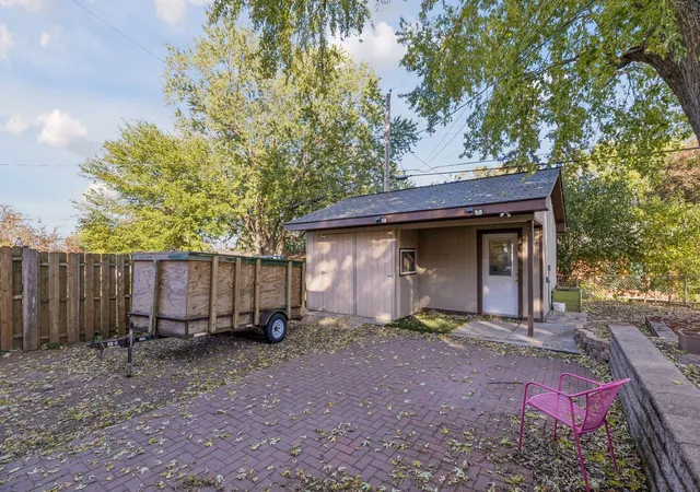 Photo 4 of Single family home for sale at 4042 Nevada Ave N, Minneapolis, MN 55427 | MLS# 7162189 | Listing updated on 2026-10-26