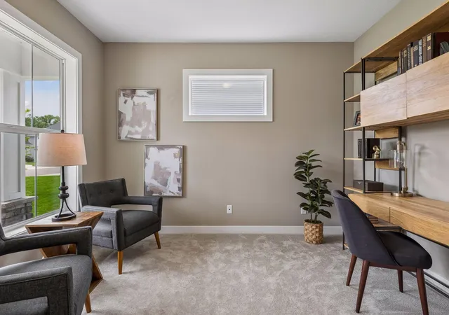 Photo 3 of Single family home for sale at 618 Sunflower Ct, Maplewood, MN 55119 | MLS# 7162200 | Listing updated on 2026-10-20