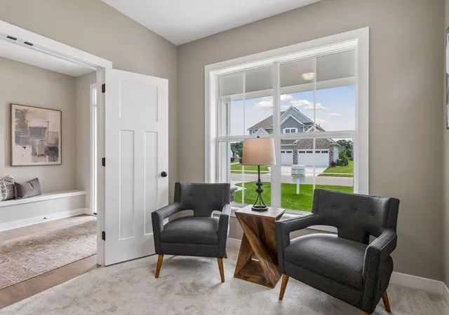 Photo 4 of Single family home for sale at 618 Sunflower Ct, Maplewood, MN 55119 | MLS# 7162200 | Listing updated on 2026-10-20