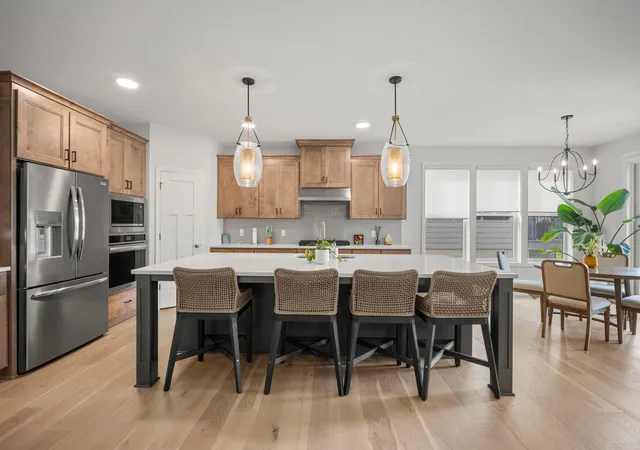 Photo 3 of Townhouse for sale at 18507 Ifton Way, Lakeville, MN 55044 | MLS# 7162202 | Listing updated on 2026-10-23