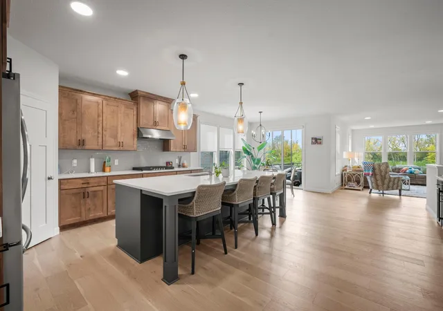Photo 4 of Townhouse for sale at 18507 Ifton Way, Lakeville, MN 55044 | MLS# 7162202 | Listing updated on 2026-10-23