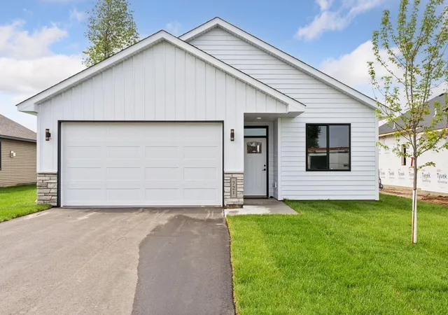 Photo 1 of Sale Pending at 724 David Way Ne, Isanti, MN 55040 | MLS# 7162203 | Listing updated on 2026-10-21