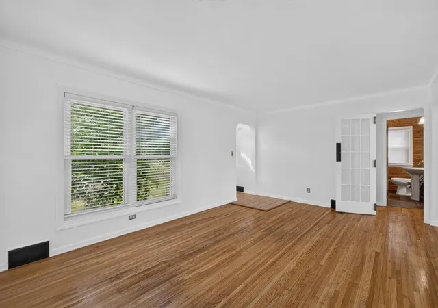 Photo 4 of Single family home for sale at 1701 4th Street E, Saint Paul, MN 55106 | MLS# 7162227 | Listing updated on 2026-10-20