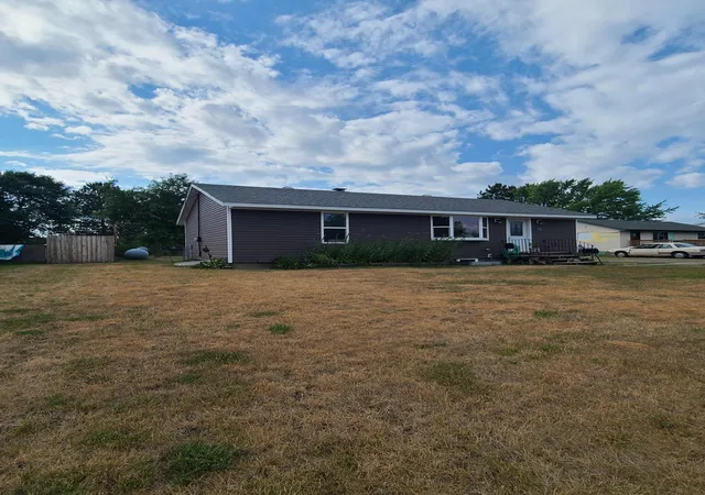 Photo 1 of Single family home for sale at 16 Fir Cir, Babbitt, MN 55706 | MLS# 7162242 | Listing updated on 2026-10-20