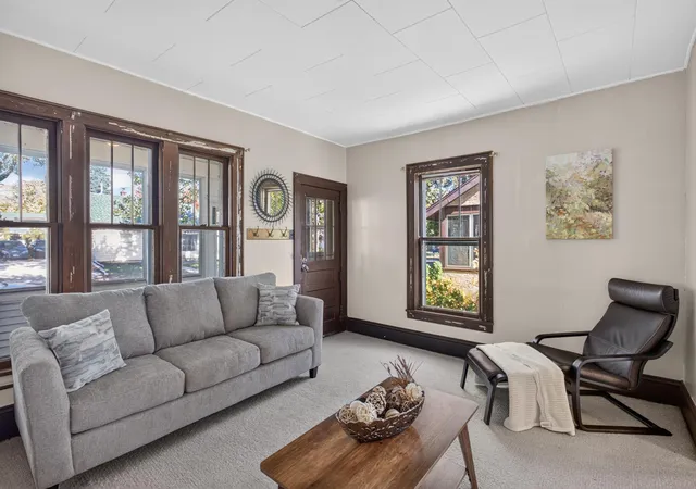 Photo 2 of Single family home for sale at 604 Nevada Ave E, Saint Paul, MN 55130 | MLS# 7162248 | Listing updated on 2026-10-22