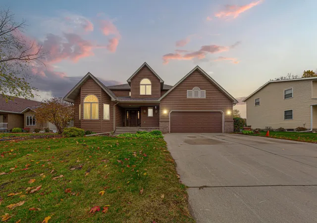 Single family home for sale at 1520 Trailwood Ln SW, Faribault, MN 55021 | MLS# 7162251