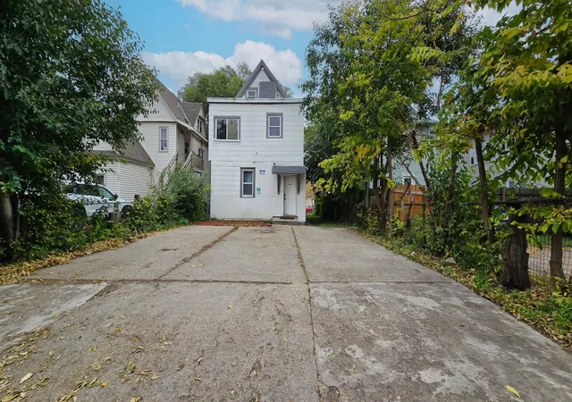 Photo 3 of Multi family home for sale at 3310 Chicago Ave, Minneapolis, MN 55407 | MLS# 7162268 | Listing updated on 2026-10-20
