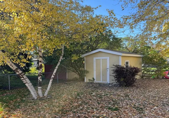 Photo 3 of Single family home for sale at 505 Maple Ln, Moorhead, MN 56560 | MLS# 7162269 | Listing updated on 2026-10-21