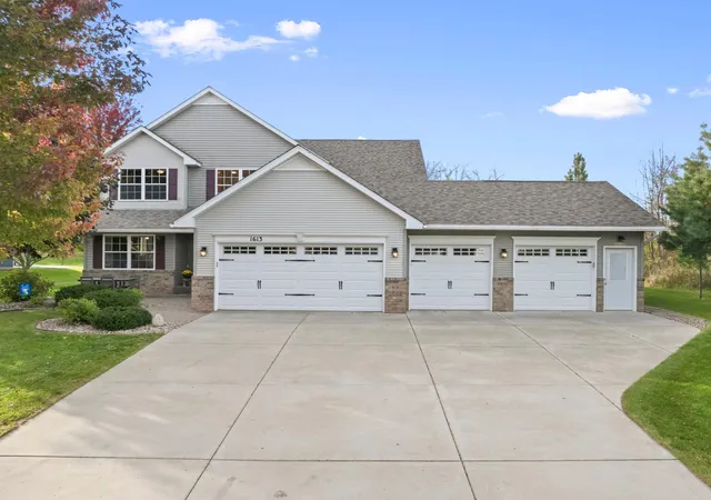 Photo 1 of Single family home for sale at 1613 Pinnacle Dr, Dundas, MN 55019 | MLS# 7162313 | Listing updated on 2026-10-21