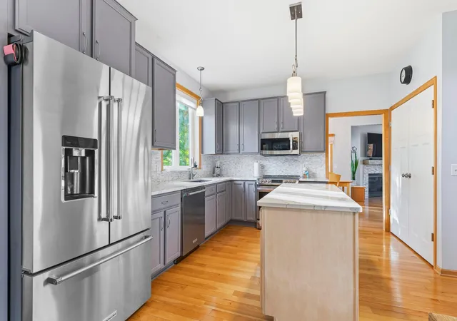 Photo 4 of Single family home for sale at 1613 Pinnacle Dr, Dundas, MN 55019 | MLS# 7162313 | Listing updated on 2026-10-21