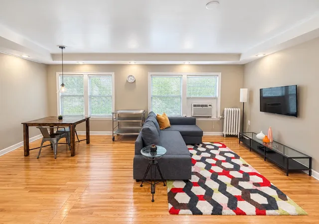 Photo 3 of Condo for sale at 2739 Girard Ave S #304, Minneapolis, MN 55408 | MLS# 7162323 | Listing updated on 2026-10-21